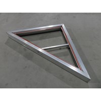 Classic Aluminum Triangle Frame (L) Classic Aluminum Triangle Frame (L)