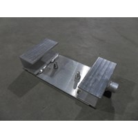 KAYAK BRACKET (1) (21960B1)