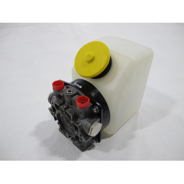 I/O PUMP ONLY 647816 REAR