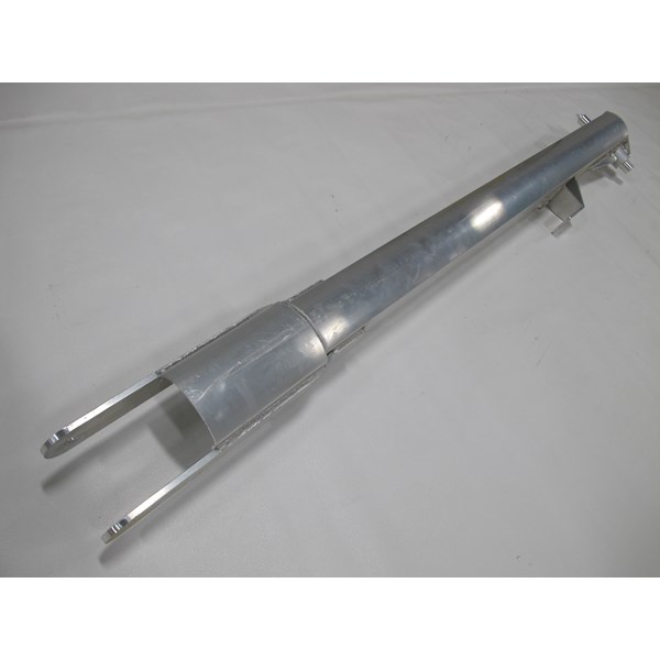 STRAIGHT LEG ASSY R TRIPL(WELD