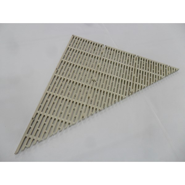 Classic Triangle Panel-Thruflow White (Right)
