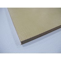 TRIANGLE SKIDGUARD DECKING TRIANGLE SKIDGUARD DECKING