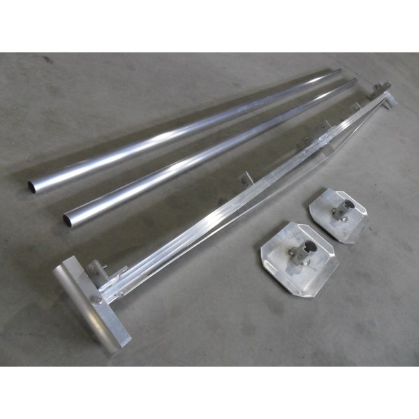 8' Cross Arm Bracket With 8' Pipe