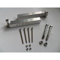 SECTIONAL DOCK RAMP HINGE