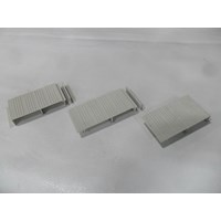 INTERLOCKING ALUMINUM DECKING SAMPLE
