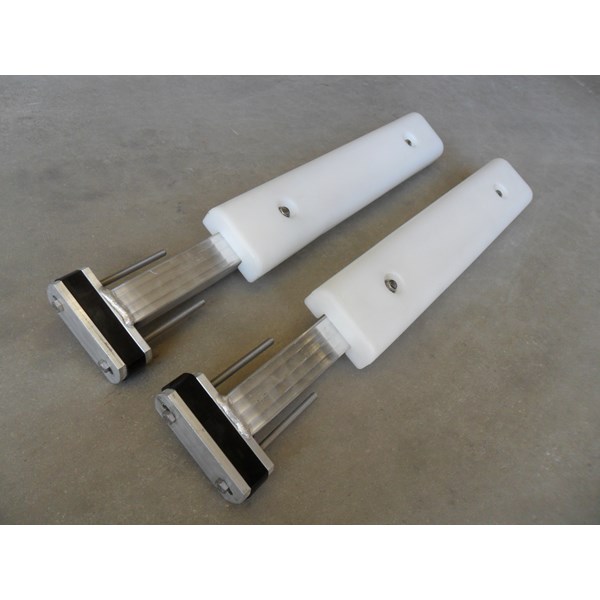 Plastic Pontoon Guide Bumpers (2)