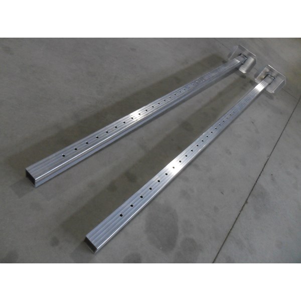 8' Hi-Lifter Leveling Leg-2-5/8