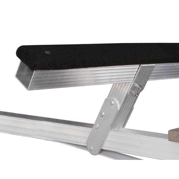 12' Standard Carpeted V-Bunks