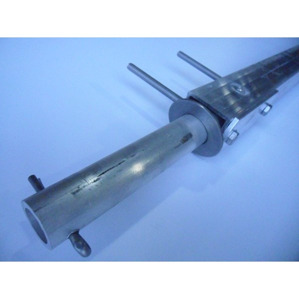 Lift Wheel Cross Tube With Axle