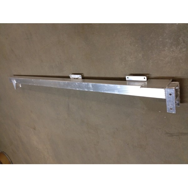 2600# Hi-Lift Corner Upright 