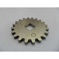 20 TOOTH GEAR ASSEMBLY (B2500)
