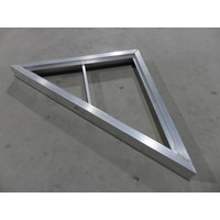 CLASSIC THRUFLOW TRIANGLE FRAME (R)
