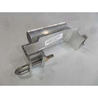 ULTRA DOCK POST BRACKET (1-1/4