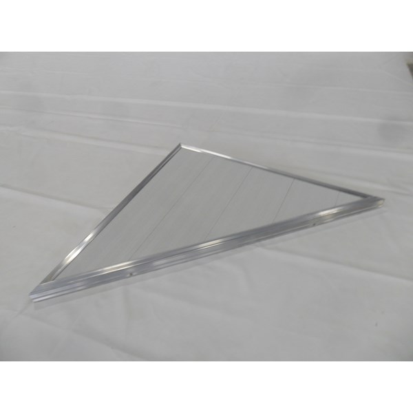 Ultra Dock Right Corner-White