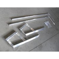 4' BENCH BRACKET KIT FOR 6' DOCK ONLY