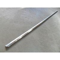 Triangle Trim Aluminum (Right Long)