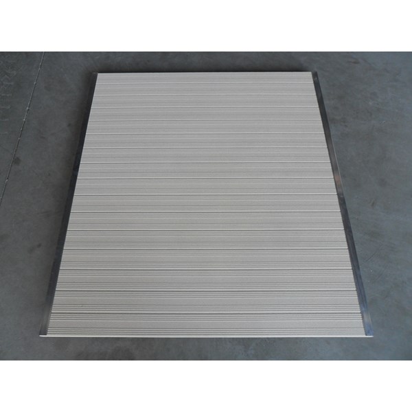 4'X4' Classic Decking (4 Panel) W/12