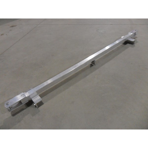 4' Straight Cross Arm Bracket