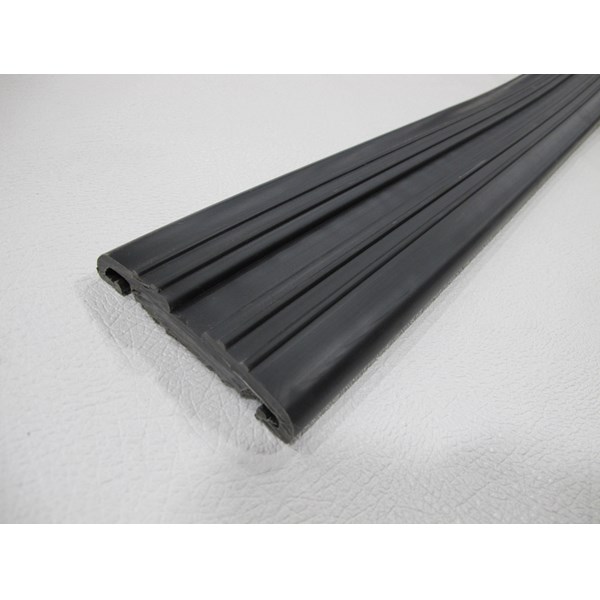 6' HYDRAULIC BUNK RUBBER ONLY (BLACK)