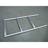 OTTER ISLAND LADDER BOTTOM