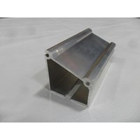 CANTILEVER WOOD BED MOUNTING BRACKET